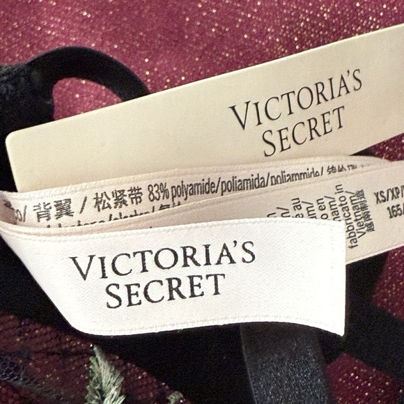 Victoria's Secret Black Mesh Bra Set Lingerie Size XS Sexy Cherry Embroidery NEW - Picture 9 of 11